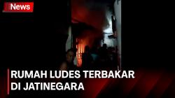 Ditinggal Salat Tarawih, Rumah di Jatinegara Ludes Terbakar