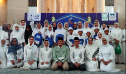 Terima Santunan dari IWAPI, Yayasan Manbaul Khairat Terkesan: InsyaAllah Ini Barokah