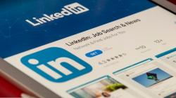 LinkedIn Uji Feed Mirip TikTok, Terlihat oleh Sejumlah Pengguna 