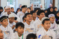 Potret 200 Anak Yatim-Dhuafa Buka Puasa Bersama MNC Peduli-Lotte Mart dan Pemkot Jakpus
