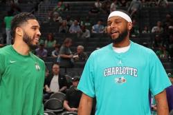 Tampil di NBA, Pebasket Indonesia Marques Bolden Jadi Sorotan, Jayson Tatum Unggah Foto Bareng