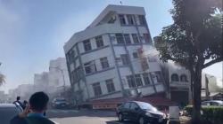 Viral Video Penampakan Gedung-Gedung Ambruk akibat Gempa Dahsyat Taiwan