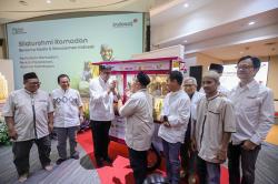 Berdayakan Masyarakat, Indosat Bagikan Gerobak Berkah untuk Marbot Masjid