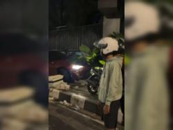 Mobil Gagal Drift Tabrak Pedagang Kopi di Pondok Indah, Korban Sempat Terjepit