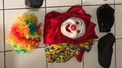 Pengamen Badut Ditangkap Warga di Bogor, Curi HP Marbot Masjid