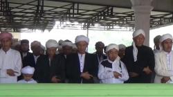 Jemaah Thariqat Naqsabandiyah Al-Kholidiyah Jalaliyah di Deliserdang Lebaran Hari Ini