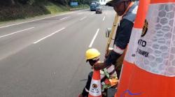 H+1 Lebaran, Contraflow Diterapkan di Km 55-65 Tol Japek Imbas Volume Kendaraan Tinggi
