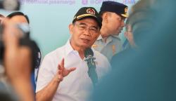 Menko PMK Minta Pemudik Disiplin di Pelabuhan: Jangan Datang Tak Bawa Tiket