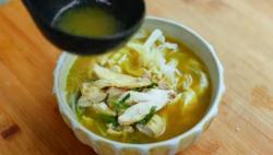 Bosan Makanan Bersantan selama Lebaran, Coba Resep Soto Ayam Menyegarkan Ini