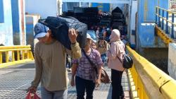 Arus Mudik 2024, Jumlah Penumpang Melintas di Pelabuhan Tanjung Kalian Mentok Menurun<