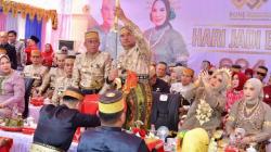 Mengenal Mattompang Arajang, Ritual Sakral Sucikan Benda Pusaka Kerajaan Bone<