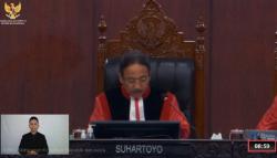 MK Bacakan 14 Amicus Curiae dalam Putusan Sengketa Pilpres, Termasuk dari Megawati 