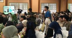 Tantang Mahasiswa Menulis Kreatif, CEO MNC Pictures Bagikan Hadiah di Klaklik Connection with Avoskin