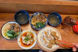 Kedai Bakmi Ini Sedang Hits di Cihapit, Destinasi Kuliner Anak Muda Bandung