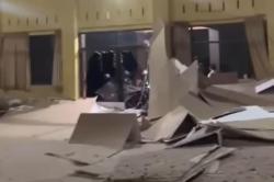 Gempa 6,5 M Guncang Garut, Plafon Gedung Pramuka Kabupaten Tasikmalaya Ambruk 