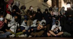 Diberhentikan karena Demo Pro-Palestina, Mahasiswa Universitas Columbia Tak Gentar
