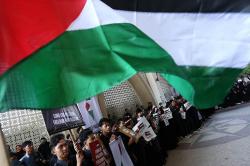 Mahasiswa UM Surabaya Kutuk Agresi Israel ke Palestina
