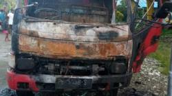 2 Ekskavator dan 2 Truk Proyek Dibakar OTK di Yapen, Sempat Terdengar Ledakan