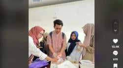 Viral Kisah Garda Mahasiswa Kedokteran, Tak Malu Jual Tahu Bakso di Kampus<