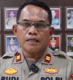 Ayah Eki Buka Suara soal Kasus Vina Cirebon: Saya Tidak Diam, Mohon Doa Cepat  Tuntas