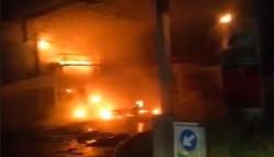 Mesin Motor Tak Dimatikan saat Isi BBM, Pom Bensin Mini di Pandeglang Terbakar