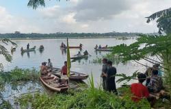 2 Pemancing Tewas usai Perahu Tenggelam di Sungai Brantas Malang, 2 Selamat<