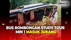 Bus Rombongan Study Tour Siswa dan Guru MIN 1 Pesisir Barat