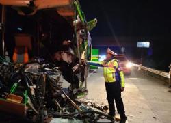 Kesaksian Korban Selamat Kecelakaan Bus Study Tour SMP Wonosari di Tol Jombang<