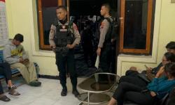 3 Pasangan Muda-Mudi Ditangkap saat Pesta Miras di Jagalan Solo