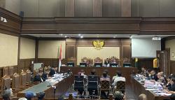 SYL Ternyata Pernah Kirim Bunga dan Kue Ultah untuk Pedangdut Nayunda Pakai Uang Kementan