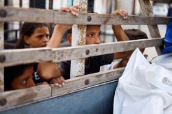 Rudal Israel Incar Perempuan dan Balita di Pengungsian Rafah Palestina 