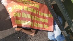 Tabrakan dengan Mobil Brio, Pengendara Motor Tewas Terlindas Truk di Caringin Bandung