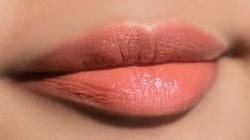 Ini Kandungan yang Bikin Bibir Lembap dan Sehat Seharian!