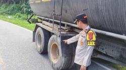 Kecelakaan Mengerikan Truk Tangki dan Motor Roda Tiga di Kolaka, 3 Orang Tewas 2 Kritis<