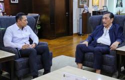 Bertemu Luhut, AHY Bahas Carbon Trading hingga HGU Sawit 
