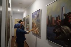 Melihat 188 Lukisan Gunakan Asisten Artificial Intelligence Karya Denny JA 