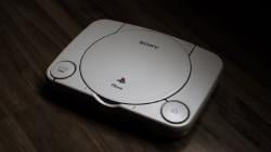 Cara Praktis Memainkan Game PlayStation 1 di iPhone, Emang Bisa?