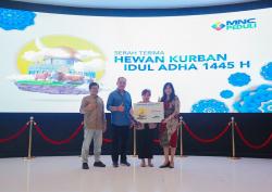 MNC Sekuritas Gandeng Bank Sinarmas Serahkan Donasi Kurban melalui MNC Peduli