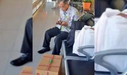 Viral Lagi Potret Sederhana Haedar Nashir, Bepergian dengan Kereta Tanpa Pengawalan