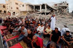 Warga Palestina Salat Idul Adha di Reruntuhan Masjid yang Dihancurkan Israel