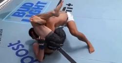 Hasil UFC Fight Night: Jeka Saragih Kalah Submission di Ronde Pertama dari Westin Wilson