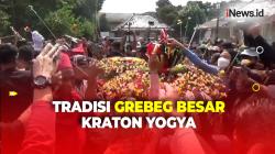 Ratusan Warga Antusias Ikuti Grebeg Besar, Tradisi Berebut Gunungan Berisi Hasil Bumi dari Keraton Yogya