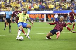 Cara Nonton Live Streaming Uruguay Vs Brasil di Copa America 2024, Kick Off Jam Berapa?<