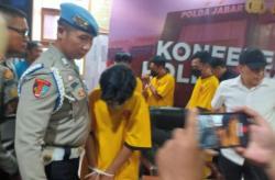Polisi Bongkar Judi Togel Online Beromzet Hampir Rp1 Miliar, 5 Orang Ditangkap
