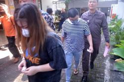 Bareskrim Polri Limpahkan 9 Tersangka Judi Online ke Kejari Semarang