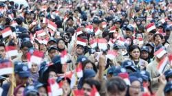 UGM Terjunkan 7.162 Mahasiswa KKN ke 35 Provinsi di Indonesia, Pecahkan Rekor MURI<