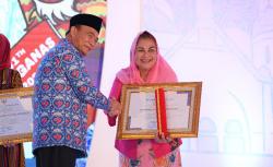 Sukseskan Pembangunan Keluarga, Pemkot Semarang Raih Penghargaan dari BKKBN 