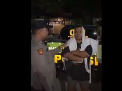 Viral Pria Cosplay Pocong Naik Pikap di Gunungkidul Diamankan Polisi, Begini Katanya<