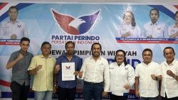 Pilkada 2024, Partai Perindo Sumut Serahkan 2 Dukungan dan 15 Surat Tugas ke Calon Kepala Daerah<