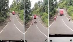 Viral Truk Mundur Nyaris Lindas Pemotor, Ini Jarak Aman saat Berada di Tanjakan